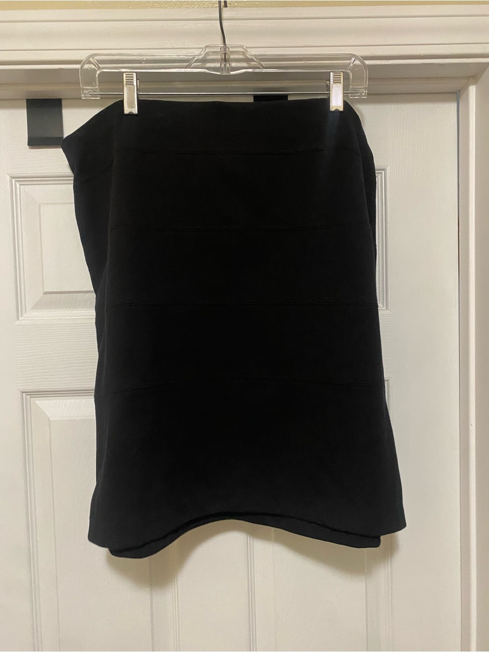 Black Women's Stretch Pencil Skirt